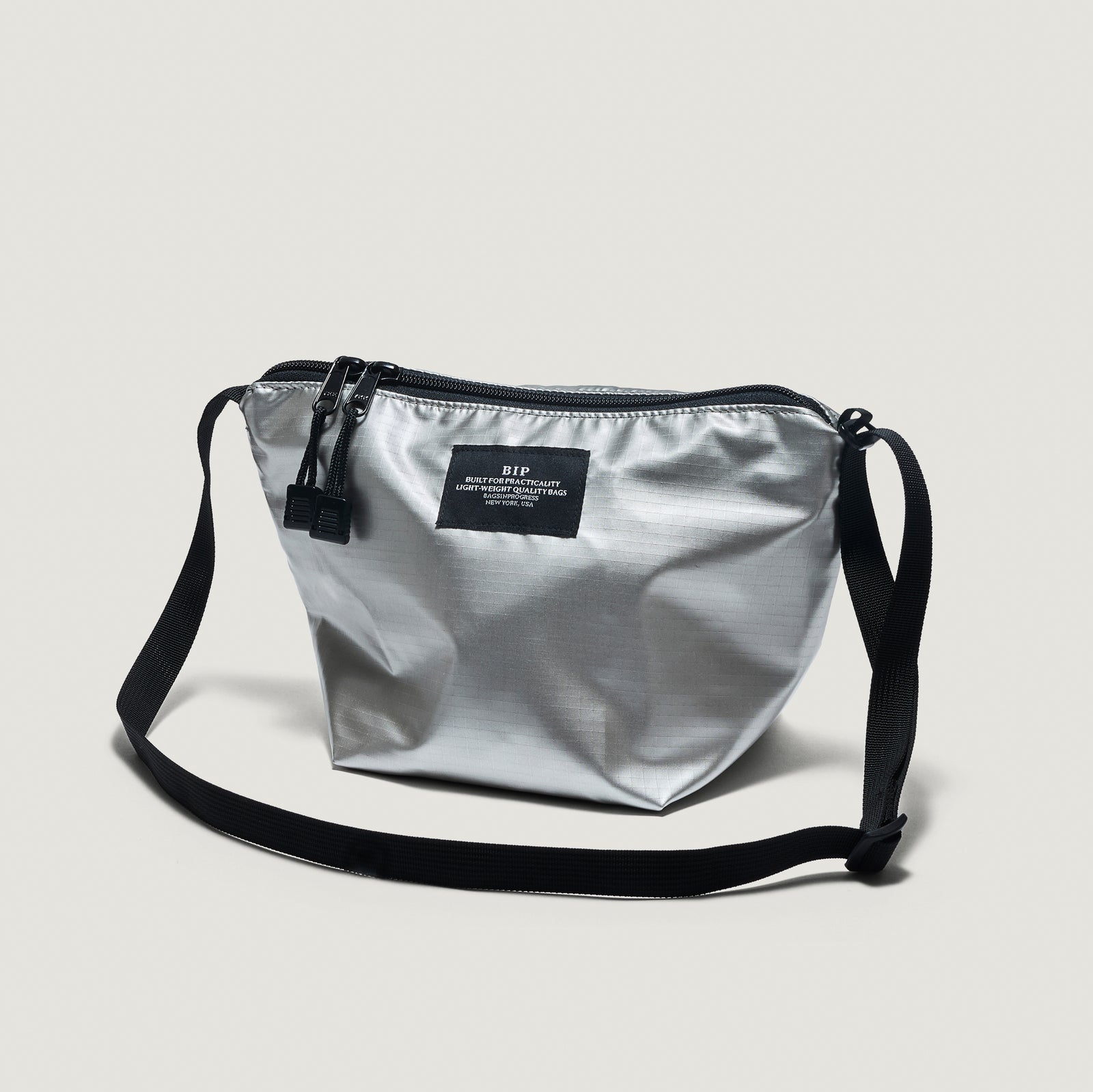 BIP012_MicroTote_Silver_03copy