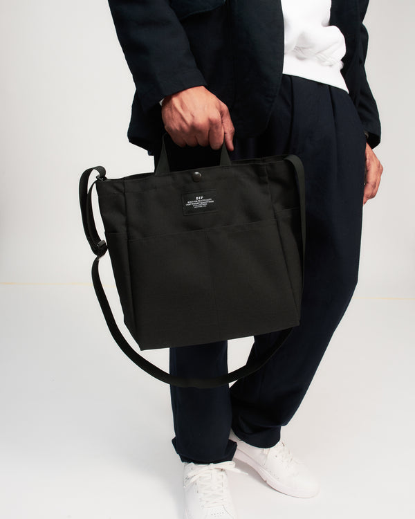 MULTI-POCKET BAG MEDIUM - BLACK NYLON CANVAS