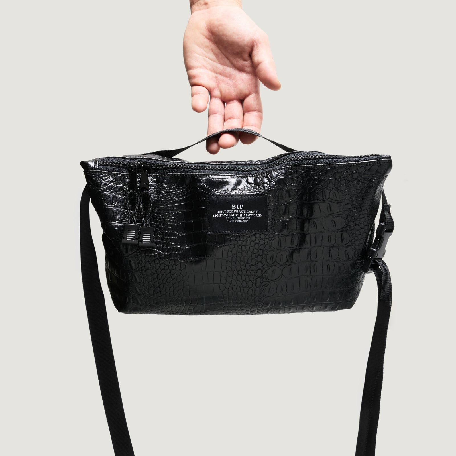 BAGSINPROGRESS FANNYPACK CROSSBODY - BLACK – BAGSINPROGRESS New York