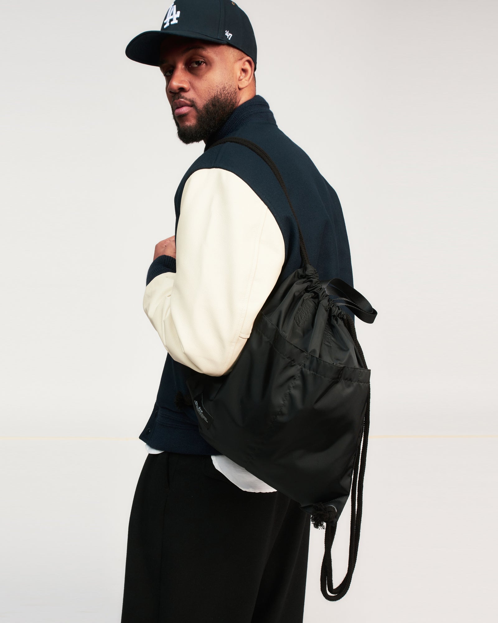BAGSINPROGRESS FANNYPACK CROSSBODY - BLACK – BAGSINPROGRESS