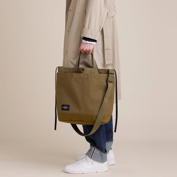 NEW YORK TOTE MEDIUM - OLIVE COTTON CANVAS