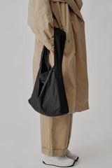 PACKABLE MARKET SHOULDER - BLACK