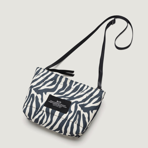 ZIPPER POUCH MINI - ZEBRA RECYCLED POLYESTER